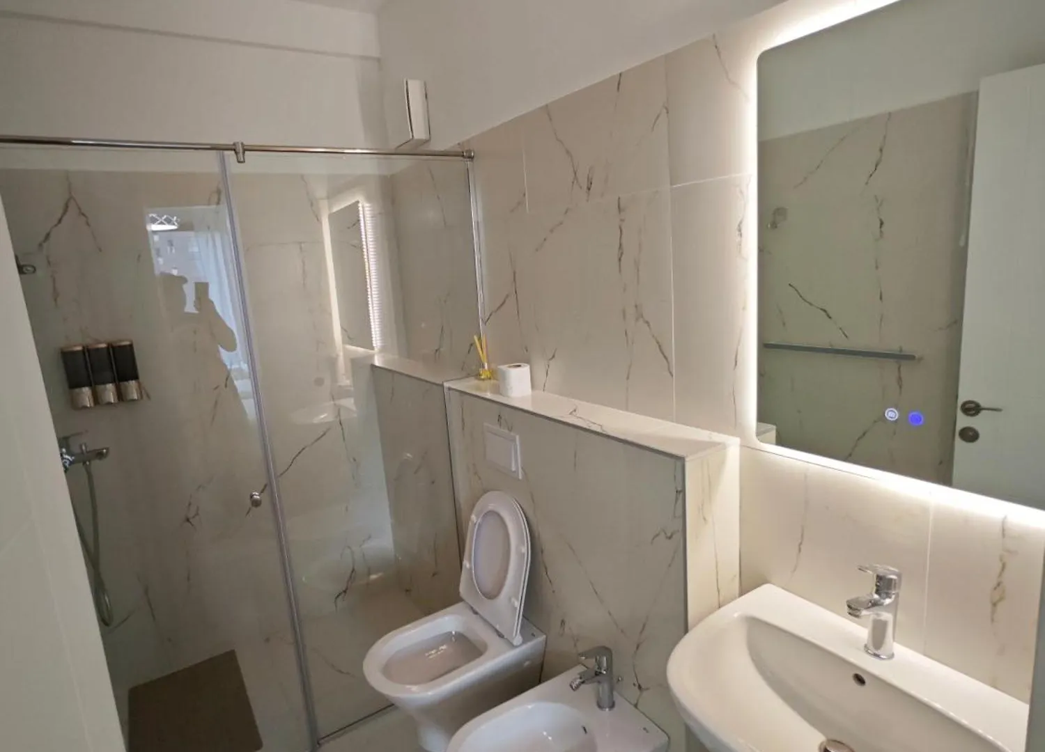 Vasil Gjika Apartment 2 地拉那 0*,